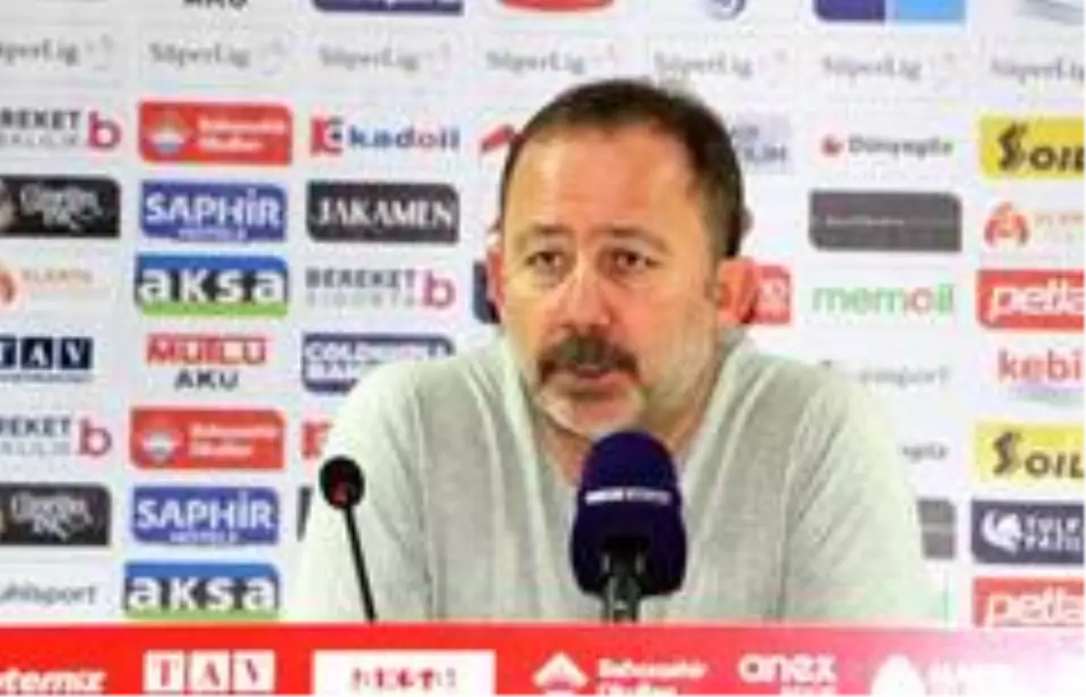 Sergen Yalçın: 'Gol atamıyoruz ama pozisyona giriyoruz'