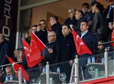 Süper Lig: Antalyaspor: 0 - Fenerbahçe: 1 (İlk yarı)