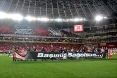 Süper Lig: Antalyaspor: 0 - Fenerbahçe: 1 (İlk yarı)