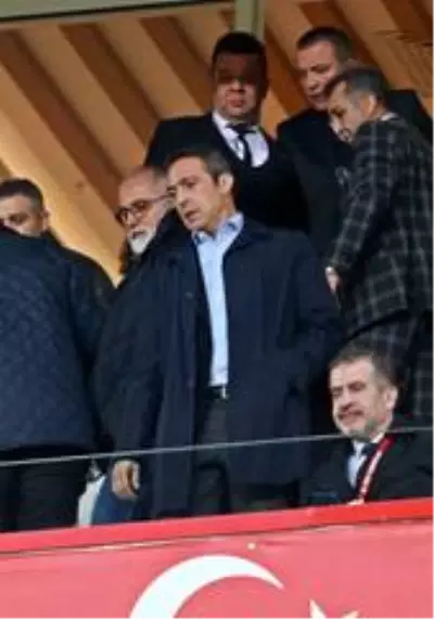 Süper Lig: Antalyaspor: 0 - Fenerbahçe: 1 (İlk yarı)