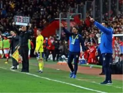 Süper Lig: Antalyaspor: 2 - Fenerbahçe: 2 (Maç sonucu)
