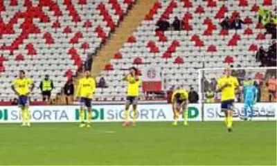 Süper Lig: Antalyaspor: 2 - Fenerbahçe: 2 (Maç sonucu)