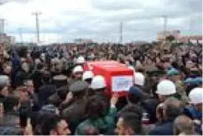 Tekirdağ 3 şehidini gözyaşlarıyla uğurladı(2)
