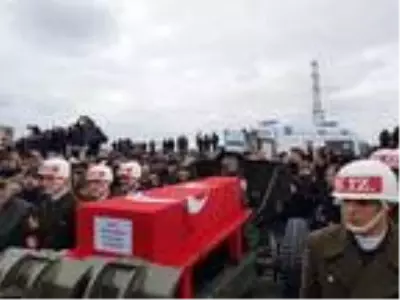Tekirdağ 3 şehidini gözyaşlarıyla uğurladı (3)