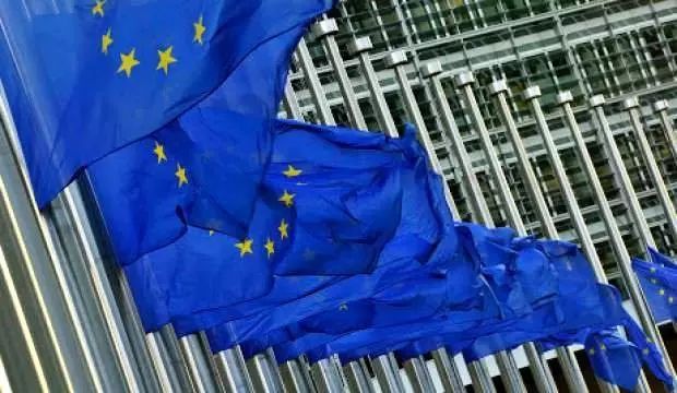 Göçmenleri engelleyemeyen Yunanistan'a AB'den destek geldi