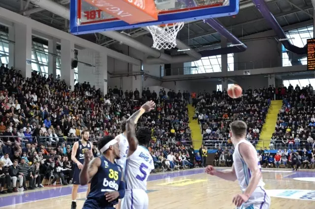 ING Basketbol Süper Ligi: Afyon Belediyespor: 62 - Fenerbahçe Beko: 64 ING Basketbol Süper Ligi: Afyon Belediyespor: 62 - Fenerbahçe Beko: 64