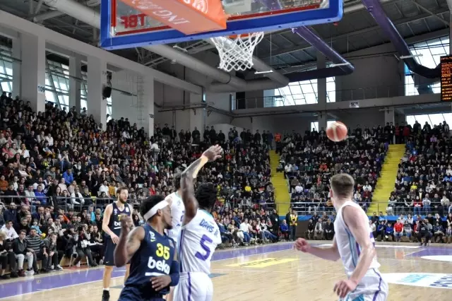 ING Basketbol Süper Ligi: Afyon Belediyespor: 62 - Fenerbahçe Beko: 64 ING Basketbol Süper Ligi: Afyon Belediyespor: 62 - Fenerbahçe Beko: 64