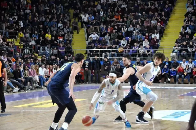 ING Basketbol Süper Ligi: Afyon Belediyespor: 62 - Fenerbahçe Beko: 64 ING Basketbol Süper Ligi: Afyon Belediyespor: 62 - Fenerbahçe Beko: 64