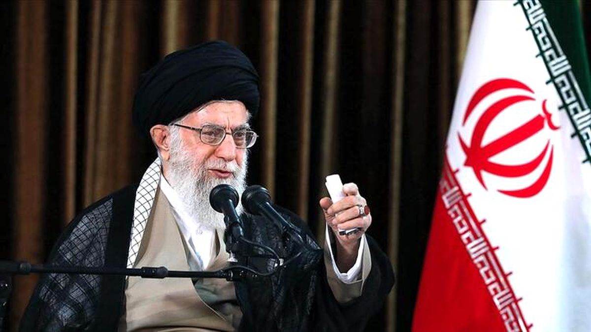 İran dini lideri Hamaney'in torunu koronavirüse yakalandı
