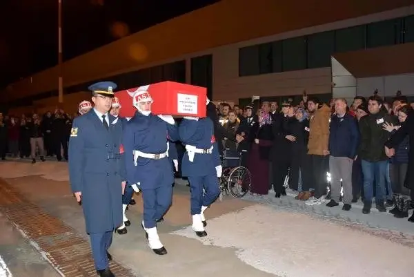Kütahya'ya şehit ateşi düştü (2) Kütahya'ya şehit ateşi düştü (2)