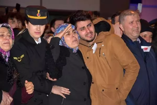 Kütahya'ya şehit ateşi düştü (2) Kütahya'ya şehit ateşi düştü (2)