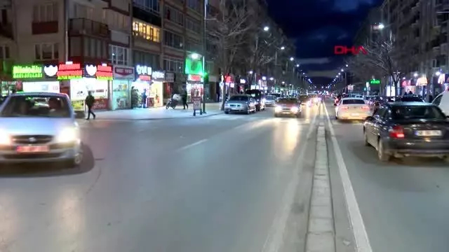 Sivas'ta şehitler için konvoy düzenlendi Sivas'ta şehitler için konvoy düzenlendi
