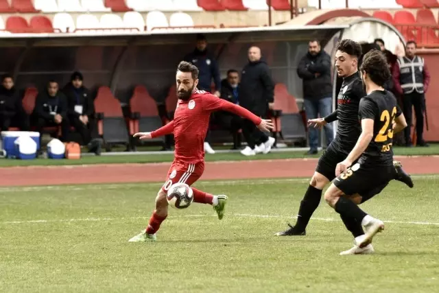 TFF 2. Lig: Gümüşhanespor: 3 - Amed Sportif Faaliyetler: 2