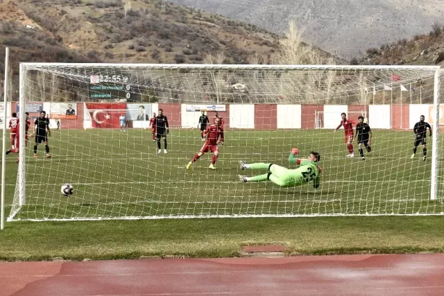 TFF 2. Lig: Gümüşhanespor: 3 - Amed Sportif Faaliyetler: 2