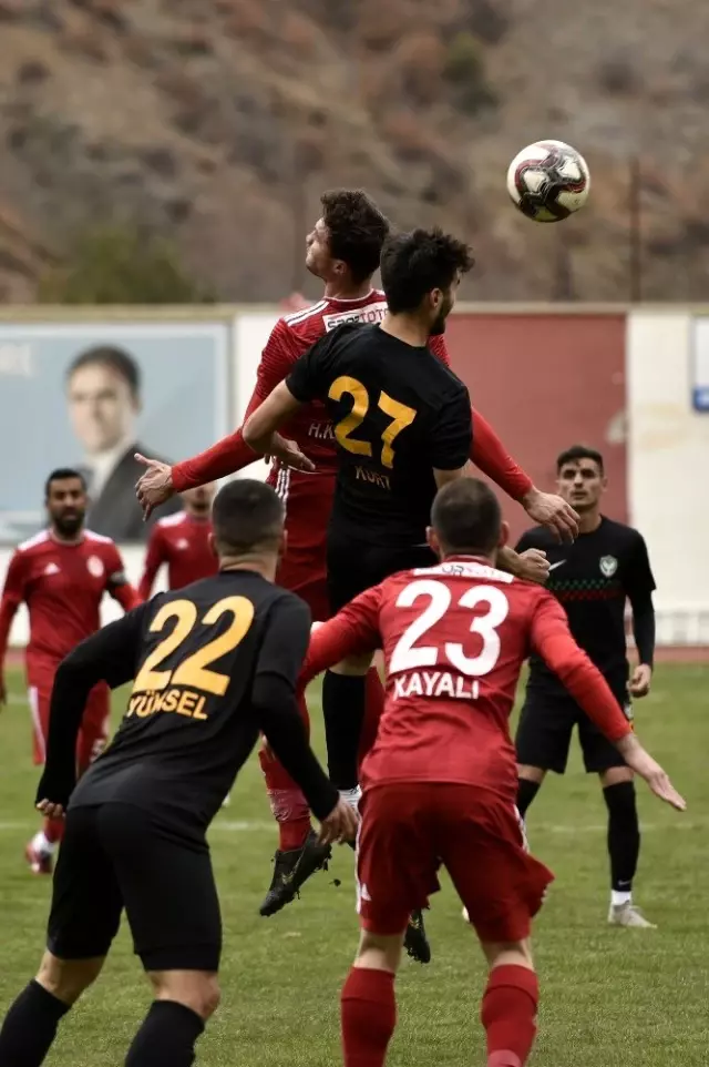 TFF 2. Lig: Gümüşhanespor: 3 - Amed Sportif Faaliyetler: 2