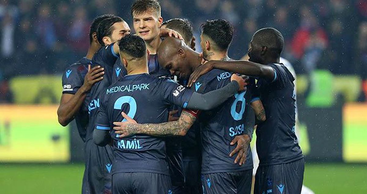 Trabzon yerel basını kritik maçı böyle gördü: Derbide fırtına koptu