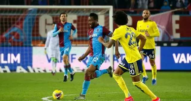 Trabzonspor-Fenerbahçe maçını Yaşar Kemal Uğurlu yönetecek Trabzonspor-Fenerbahçe maçını Yaşar Kemal Uğurlu yönetecek