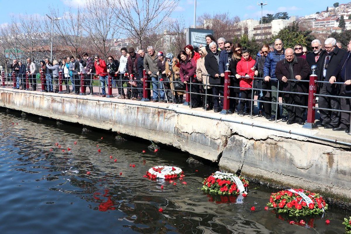 Üsküdar Vapuru faciasında hayatını kaybedenler İzmit'te anıldı