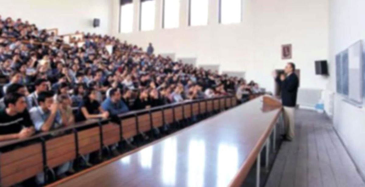 YÖK'ün itirazı kabul edildi, öğretim görevlisi olmak için 'tezli yüksek lisans' şartı geldi
