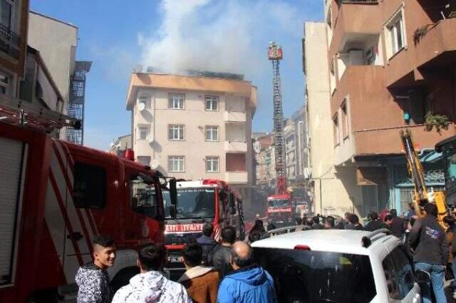5 katlı binanın çatı katında can pazarı! Alevlerin arasında kalan kadın balkondan atladı