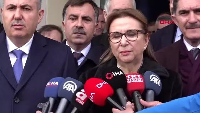 Ağrı'da, gümrük müdürlüğü servis aracına roketli saldırı 1 şehit