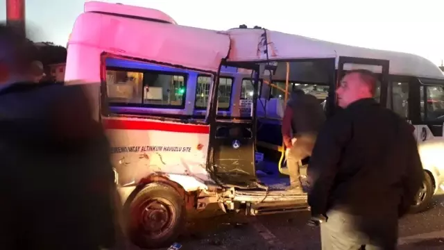 Balıkesir'de trafik kazası: 7 yaralı