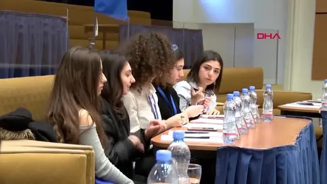 Gürcistan türk ve gürcü akademisyenler 'hıv ve aıds'e karşı öğrencileri biliçlendirdi Gürcistan türk ve gürcü akademisyenler 'hıv ve aıds'e karşı öğrencileri biliçlendirdi
