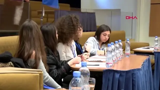 Gürcistan türk ve gürcü akademisyenler 'hıv ve aıds'e karşı öğrencileri biliçlendirdi Gürcistan türk ve gürcü akademisyenler 'hıv ve aıds'e karşı öğrencileri biliçlendirdi