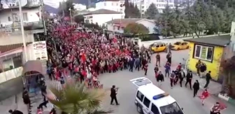 Şehit Halil İbrahim Akkaya'nın memleketinde Bahar Kalkanı Harekatı'na destek yürüyüşü