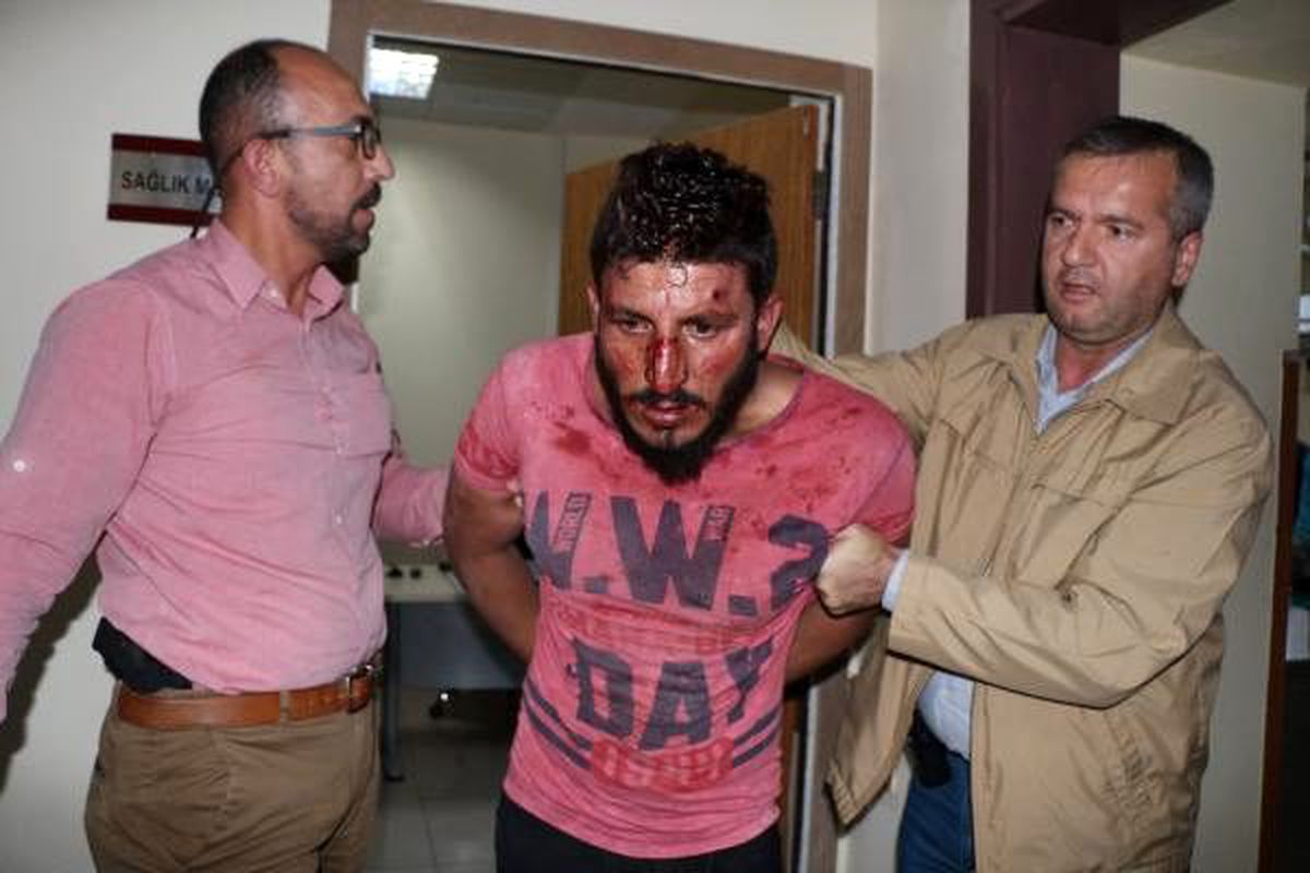 Suçüstü sırasında 2 polisi yaralayan sanığa 7 yıl 10 ay hapis