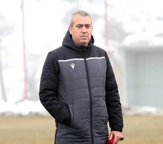 Süper Lig ekiplerine hoca dayanmıyor Süper Lig ekiplerine hoca dayanmıyor