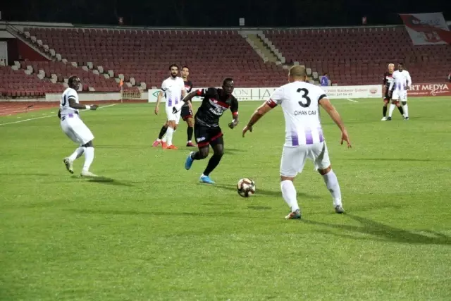 TFF 1. Lig: E.H. Balıkesirspor: 2 - Keçiörengücü: 2