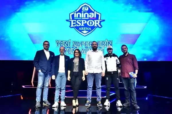 Türkiye, Ortadoğu ve Avrupa'nın en büyük Espor Arenası açıldı Türkiye, Ortadoğu ve Avrupa'nın en büyük Espor Arenası açıldı
