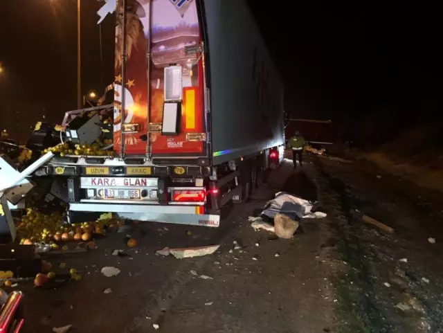 ankara da korkunc trafik kazasi 2 olu 1 yarali haberler