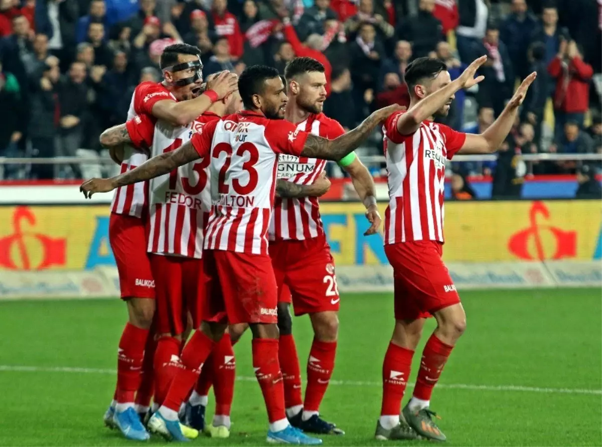 Antalyaspor Da Kupada 2 Eksik Spor
