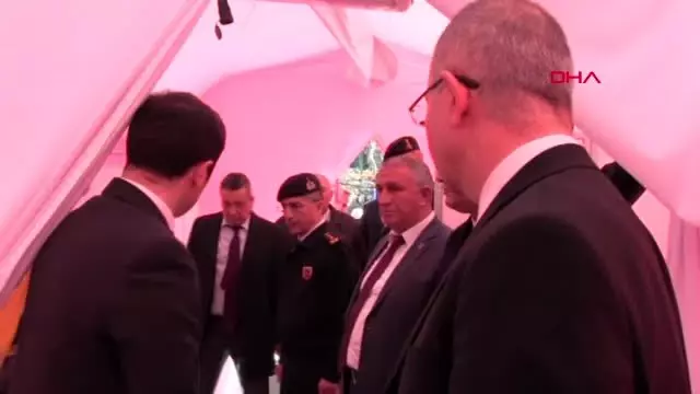 Artvin sarp sınır kapısı'nda 'koronavirüs' tedbirleri Artvin sarp sınır kapısı'nda 'koronavirüs' tedbirleri