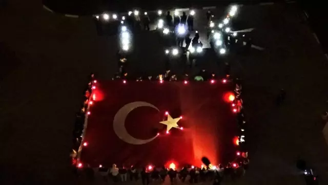 'Bahar Kalkanı' ve şehitler anısına ışık şöleni - Haberler