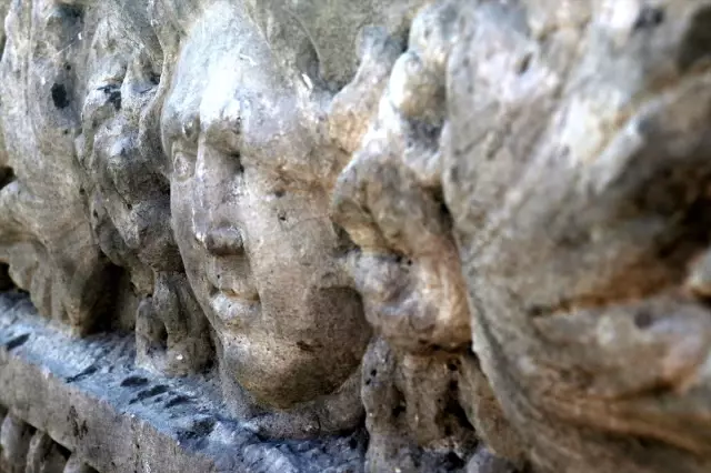 Batı Karadeniz'in Efes'inin görkemli yapısı gün yüzüne çıkıyor