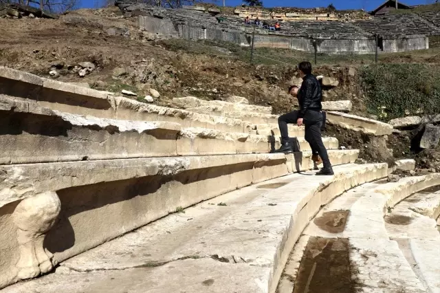 Batı Karadeniz'in Efes'inin görkemli yapısı gün yüzüne çıkıyor