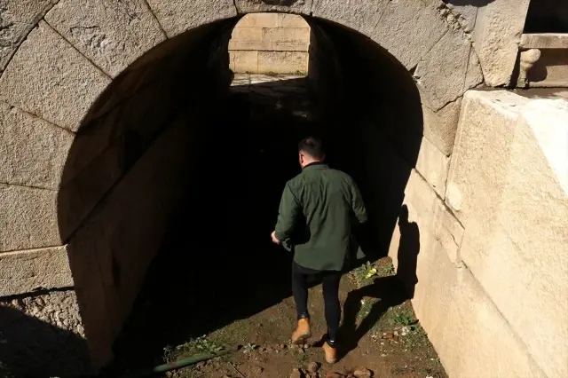 Batı Karadeniz'in Efes'inin görkemli yapısı gün yüzüne çıkıyor
