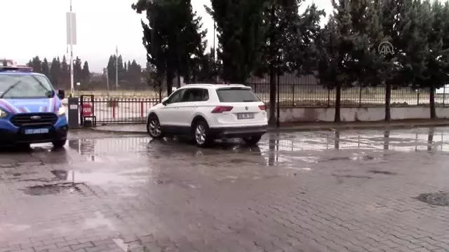 Cinayetten hüküm giyen firari 26 yıl sonra Yalova'da yakalandı Cinayetten hüküm giyen firari 26 yıl sonra Yalova'da yakalandı