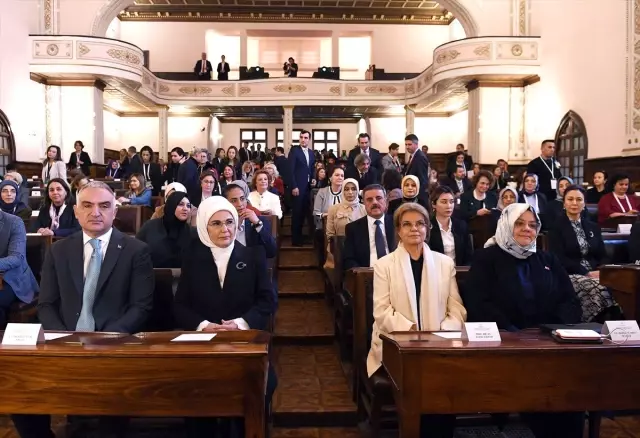 Emine Erdoğan, Milli Egemenliğin 100. Yılında Türk Kadını Özel Oturumu nda konuştu Açıklaması