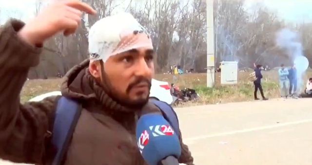 Yunan polisi, göçmenlerin arasına karışıp kaçmaya çalışan Konyalıyı dövüp geri yolladı