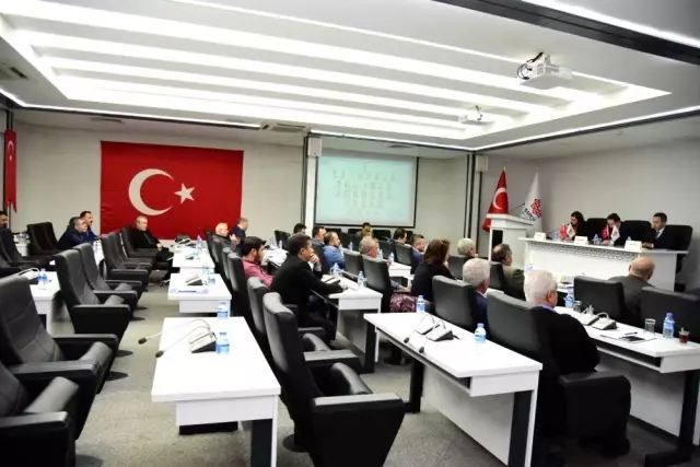 Karesi Belediye Meclisi şehitleri andı Karesi Belediye Meclisi şehitleri andı