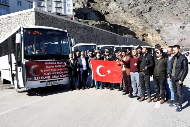 Türkiye Mehmetçik için tek yürek oldu Türkiye Mehmetçik için tek yürek oldu
