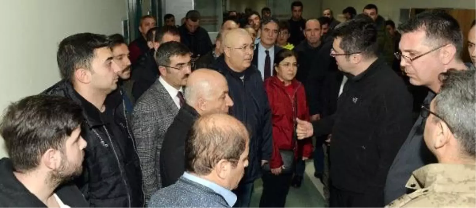 Vali Memiş, Gürbulak saldırısında yaralananları ziyaret etti