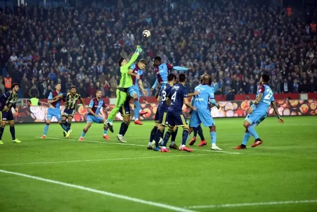 Ziraat Türkiye Kupası: Trabzonspor: 0 - Fenerbahçe: 0 (İlk yarı) Ziraat Türkiye Kupası: Trabzonspor: 0 - Fenerbahçe: 0 (İlk yarı)