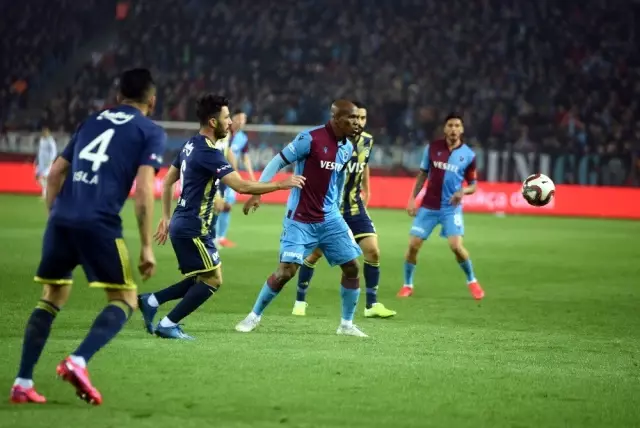 Ziraat Türkiye Kupası: Trabzonspor: 0 - Fenerbahçe: 0 (İlk yarı) Ziraat Türkiye Kupası: Trabzonspor: 0 - Fenerbahçe: 0 (İlk yarı)