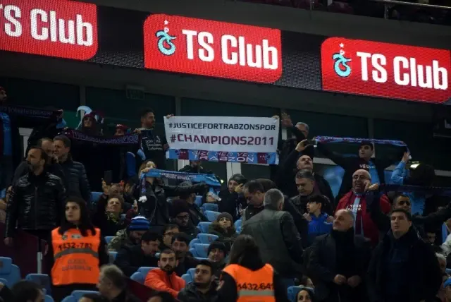Ziraat Türkiye Kupası: Trabzonspor: 0 - Fenerbahçe: 0 (İlk yarı) Ziraat Türkiye Kupası: Trabzonspor: 0 - Fenerbahçe: 0 (İlk yarı)