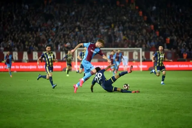 Ziraat Türkiye Kupası: Trabzonspor: 2 - Fenerbahçe: 0 (Maç sonucu) Ziraat Türkiye Kupası: Trabzonspor: 2 - Fenerbahçe: 0 (Maç sonucu)